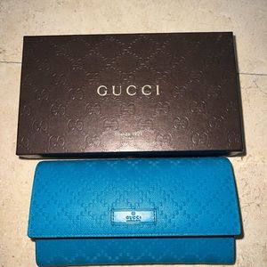 Blue Gucci wallet